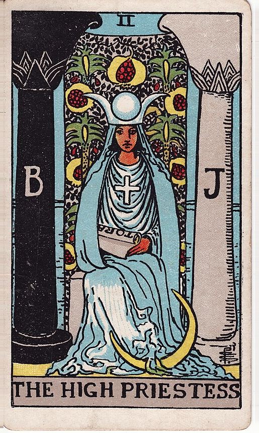 Lá Nữ tư tế (The High Priestess)