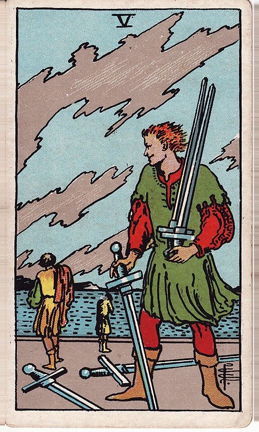 Lá Năm Kiếm (Five of Swords)